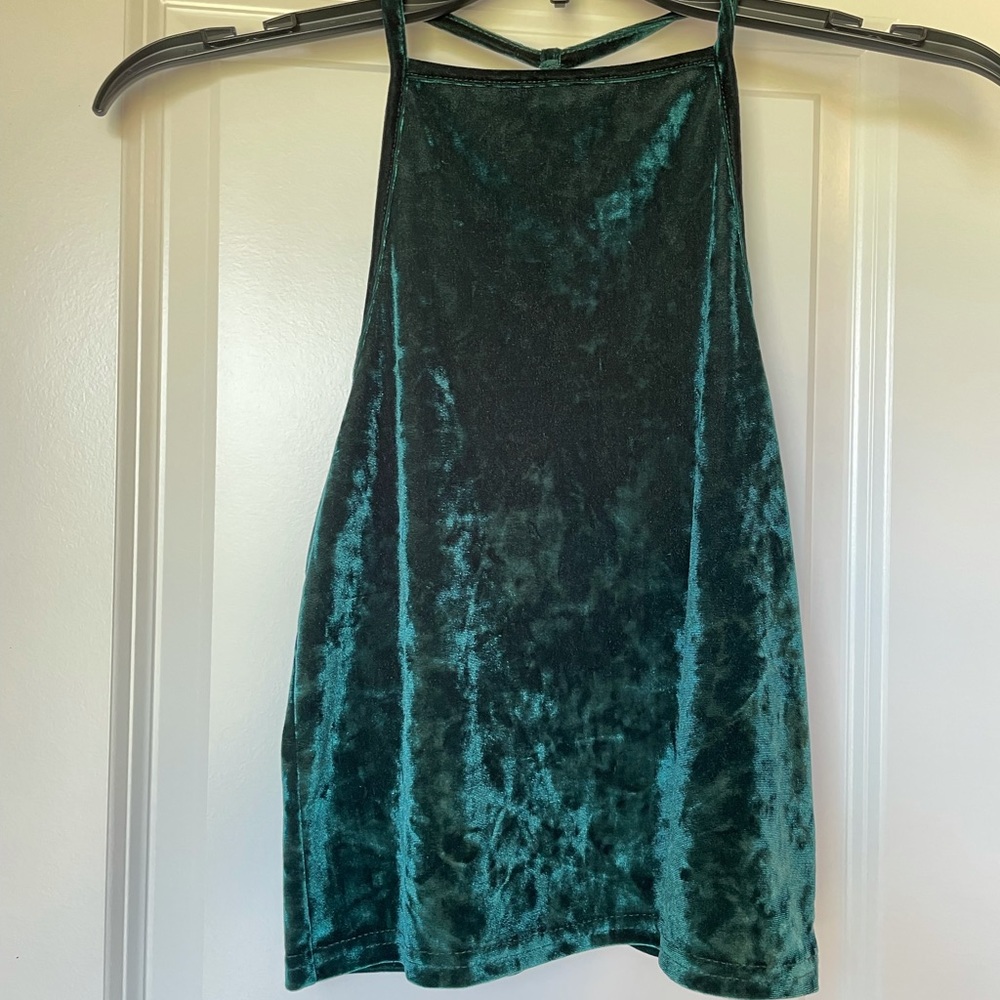 Green velvet crop top